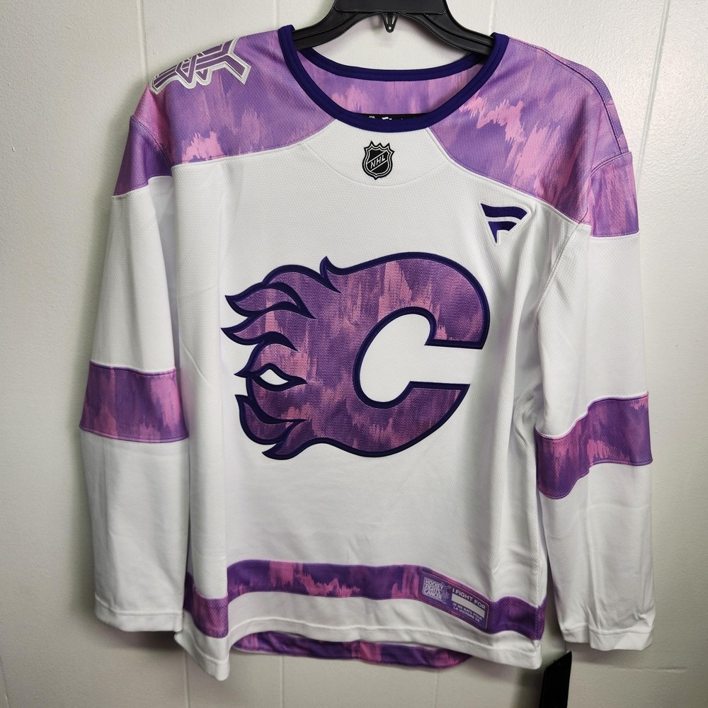 Calgary Flames Hockey Fights Cancer  2024 Jersey Mens Medium‎ NHL MSRP $129.99